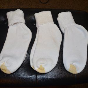 SOCKS Three Pairs Tube Mid/Height Thick Knit White Yellow Tip Toe Women 7.5